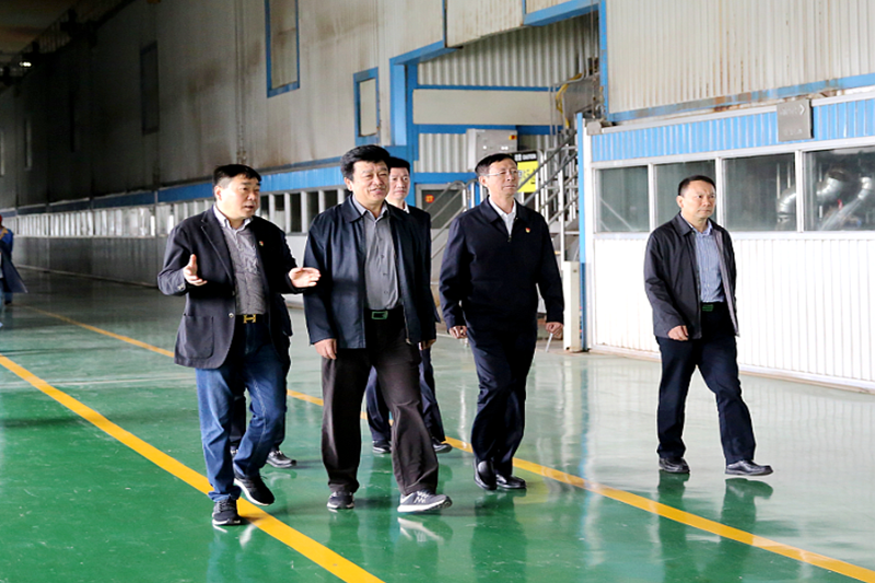 2019年5月8日，時(shí)任國(guó)家水利部原總工程師、水利部參咨委副主任委員汪洪蒞臨景興紙業(yè)調(diào)研節(jié)水工作