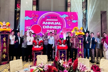 龍行千里 不忘初心 | 景興紙業(yè)全資子公司景興控股（馬）有限公司年會盛典點燃2024！